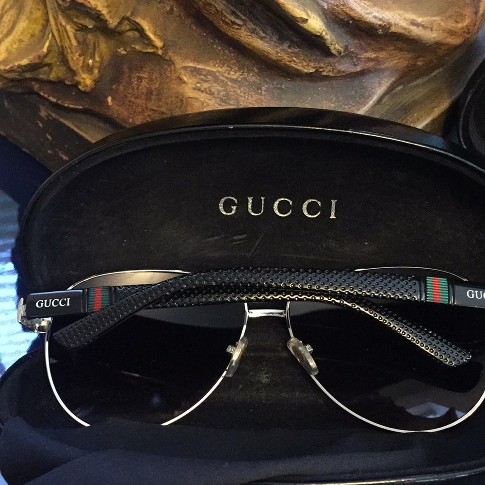 Gucci - Picture 3 of 13